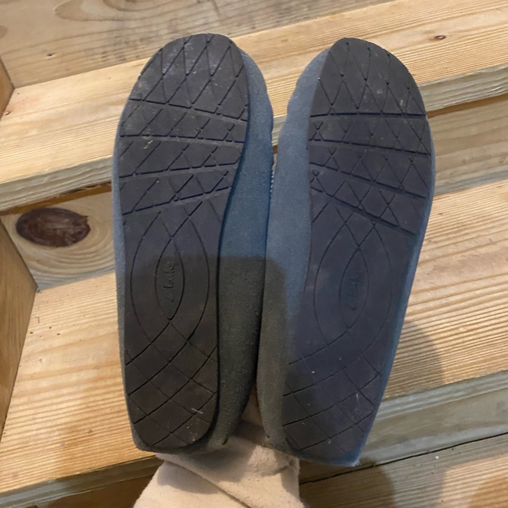 Clarks- slippers - Picture 4 of 4